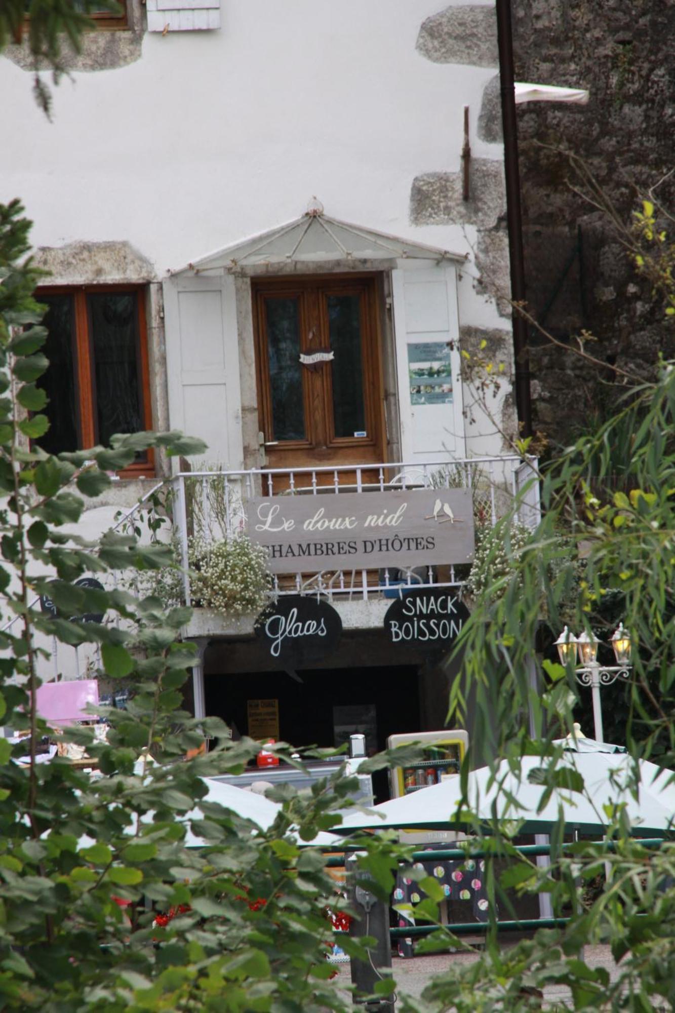 Le Doux Nid Bed & Breakfast Chanaz Exterior photo